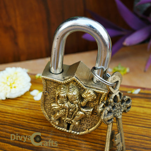 Chritmas Sale Door Lock Handmade Brass Antique Padlock (Lock): Hanuman  Bajrangbali at best price in Dehradun