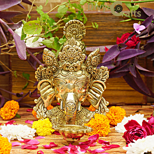 Brass Ganesha Diya/Oil Lamp