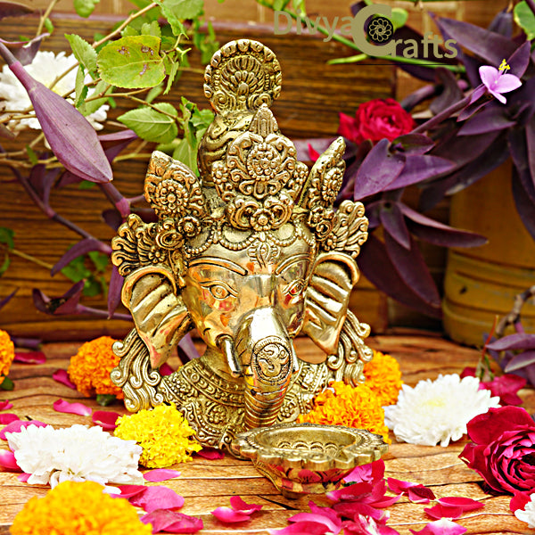 Brass Ganesha Diya/Oil Lamp